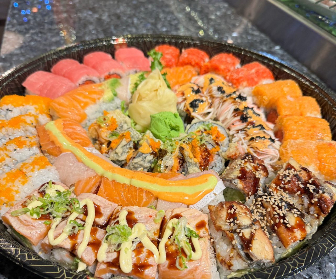 Large Party Tray.