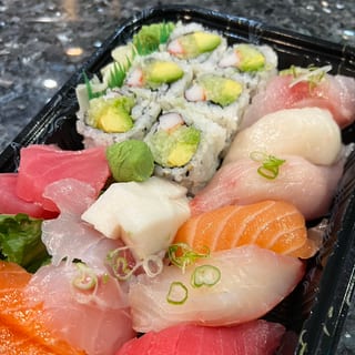 Sushi & Sashimi Combo