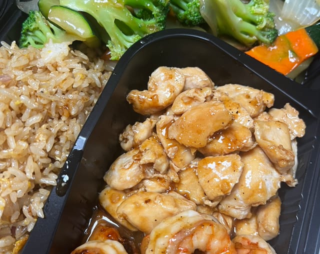 Hibachi Chicken & Shrimp.