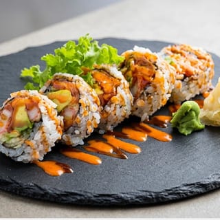 Spicy Carb Tempura Roll（New)