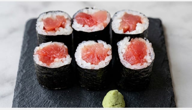 Tuna Roll.