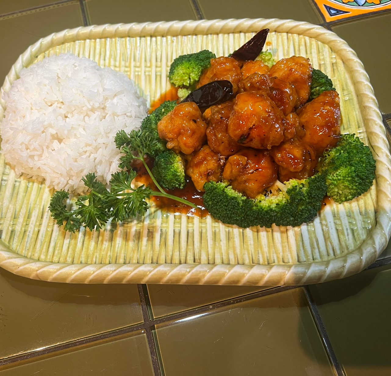 General Tso’s Chicken (Lunch ).