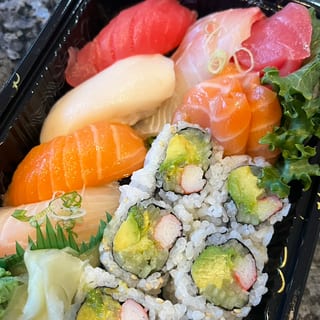 Sushi & Sashimi Combo (Lunch)