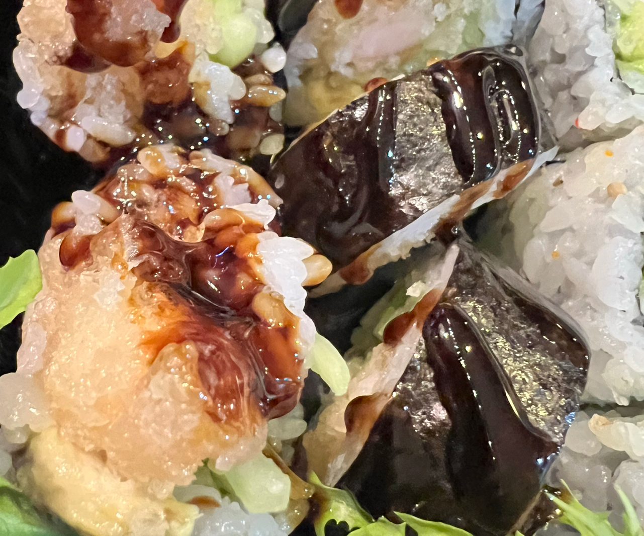 Kani Tempura Roll.