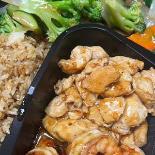 Hibachi Chicken & Shrimp (Special)