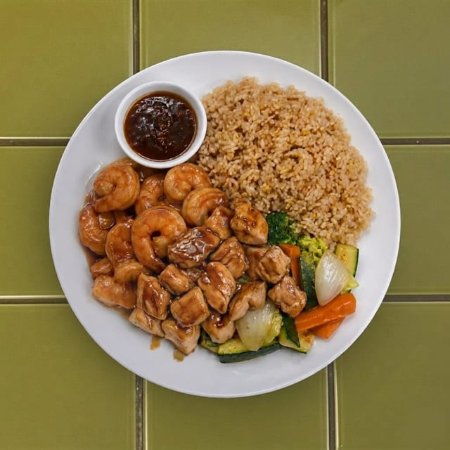 Hibachi Chicken & Shrimp (Special).