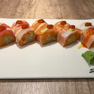 Fancy Sashimi Roll